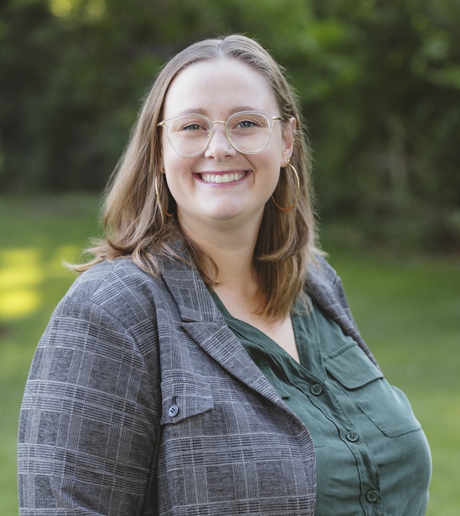 dana associate attorney headshot